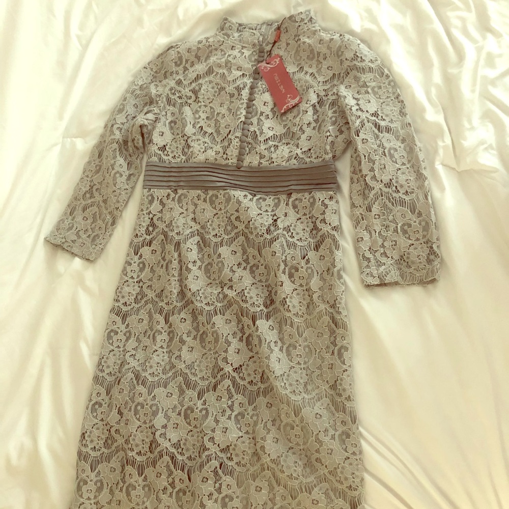 Gray lace buttons dress